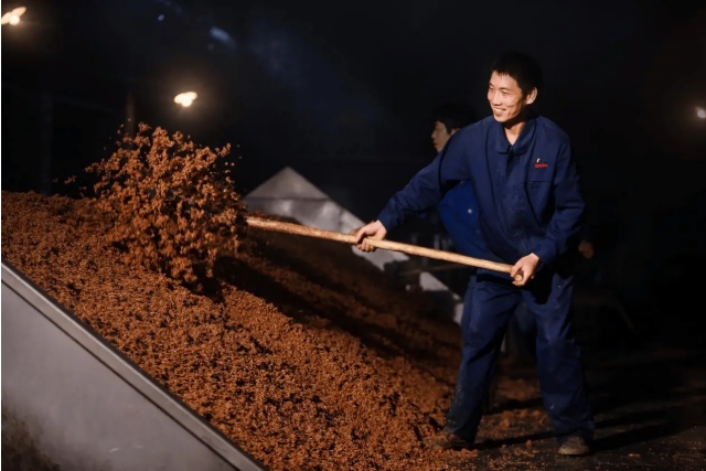 傳統(tǒng)釀造酒雁峰酒生產(chǎn)基地入選湖南首批省級(jí)非遺生產(chǎn)性保護(hù)基地 